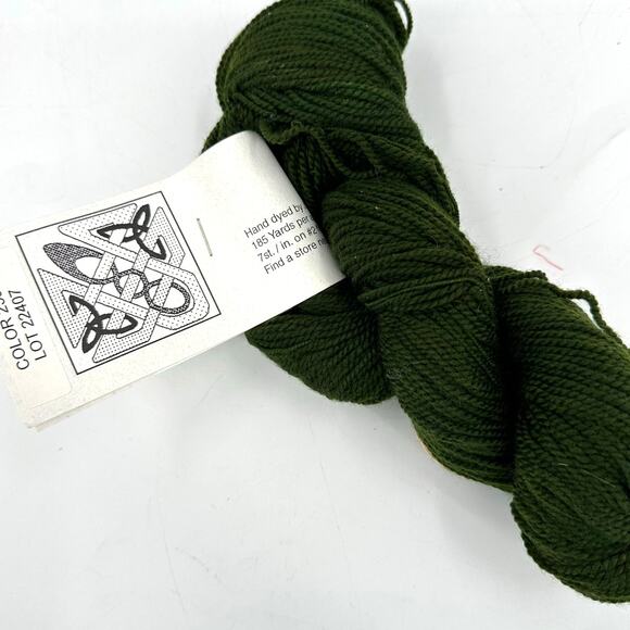 Interlacements Tiny Toes Yarn Hand Dyed Judy Ditmore Green SuperWash Merino Wool - Picture 1 of 9